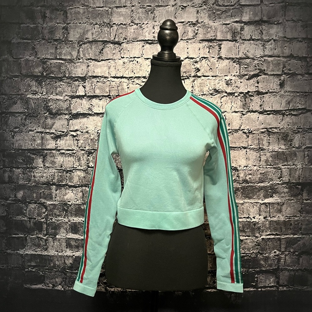 Fabletics Sweater - Picture 4 of 6